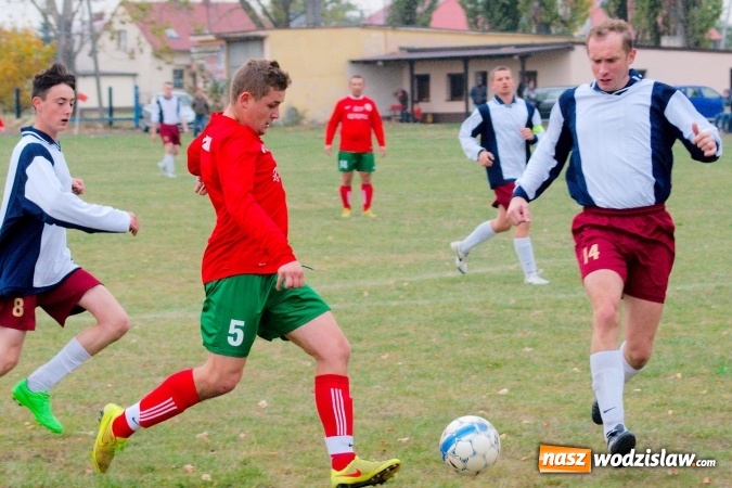 Zdjęcie w galerii na portalu naszwodzislaw.com: B klasa: Rezerwy Unii Turza z kompletem punktów wiadomości z regionu