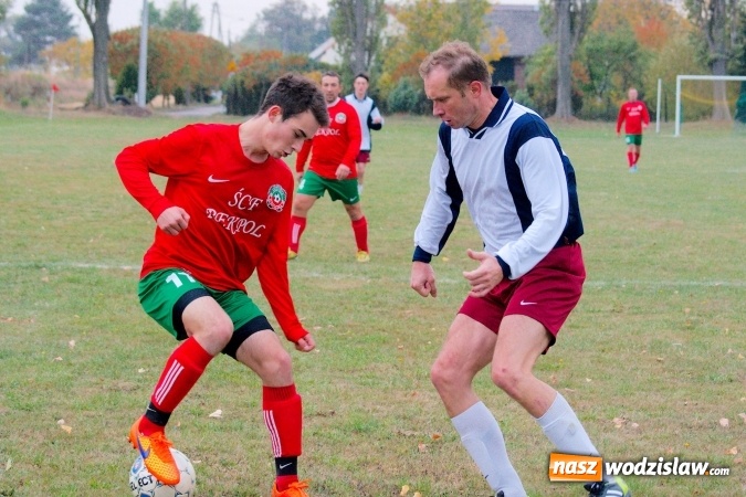 Zdjęcie w galerii na portalu naszwodzislaw.com: B klasa: Rezerwy Unii Turza z kompletem punktów wiadomości z regionu