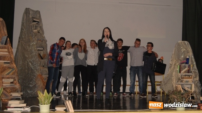 Zdjęcie w galerii na portalu naszwodzislaw.com: W Zespole Szkół Ponadgimnazjalnych w Pszowie świętowali Dzień Edukacji Narodowej wiadomości z regionu