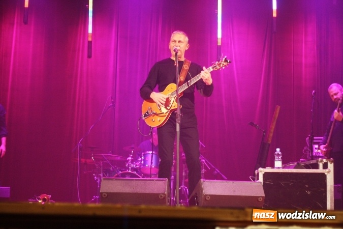 Zdjęcie w galerii na portalu naszwodzislaw.com: Zesp&oacute;ł Raz, Dwa, Trzy świętował w Wodzisławiu sw&oacute;j jubileusz wiadomości z regionu