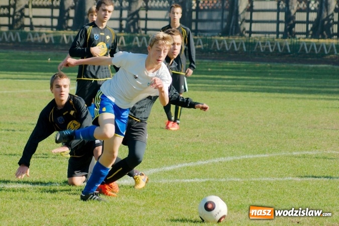 Zdjęcie w galerii na portalu naszwodzislaw.com: III liga juniorów. Naprzód nie sprostał Ikarowi wiadomości z regionu