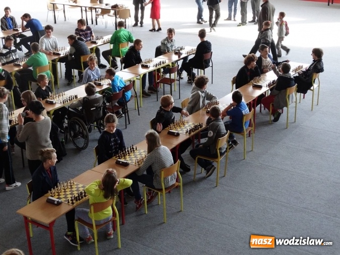 Zdjęcie w galerii na portalu naszwodzislaw.com: Martyna Starosta zwyciężyła, a drużyna UKS 