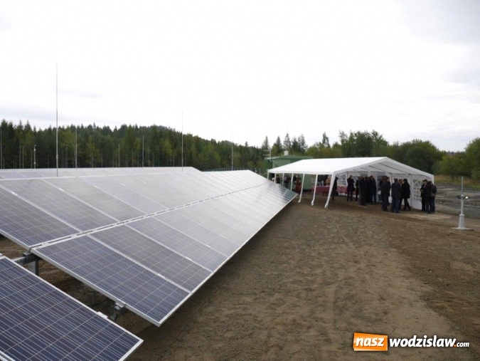 Zdjęcie w galerii na portalu naszwodzislaw.com: Elektrownia słoneczna z dofinansowaniem Funduszu wiadomości z regionu