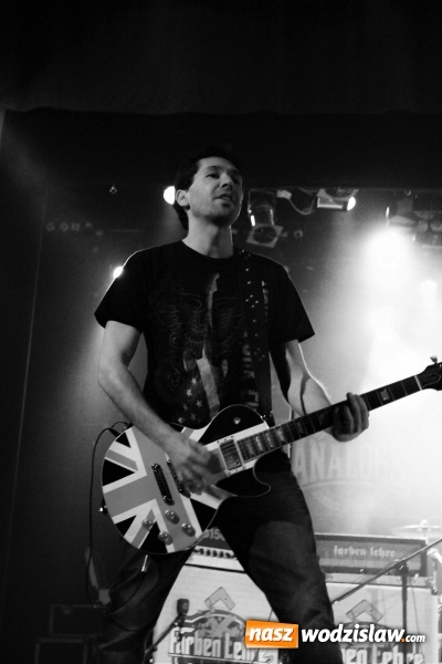 Zdjęcie w galerii na portalu naszwodzislaw.com: The Analogs i Farben Lehre na deskach pszowskiej sceny! wiadomości z regionu