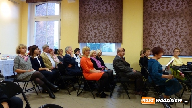 Zdjęcie w galerii na portalu naszwodzislaw.com: Od 4 lat H. M. Górecki patronuje bibliotece w Rydułtowach wiadomości z regionu