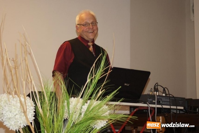 Zdjęcie w galerii na portalu naszwodzislaw.com: Mszańscy emeryci bawili się na tradycyjnym Dniu Seniora wiadomości z regionu