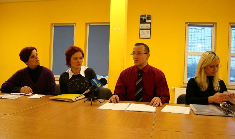 Zdjęcie w galerii na portalu naszwodzislaw.com: Świta: prezydent Kieca nas oszukał!  wiadomości z regionu