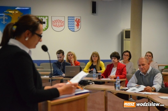Zdjęcie w galerii na portalu naszwodzislaw.com: Przedstawiciele organizacji konsultowali program współpracy  wiadomości z regionu
