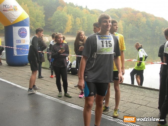 Zdjęcie w galerii na portalu naszwodzislaw.com: Uczniowie Gimnazjum nr 3 Mistrzostwa Sportowego w Wodzisławiu Śl. awansowali do Finału Wojewódzkiego w biegach sztafetowych wiadomości z regionu