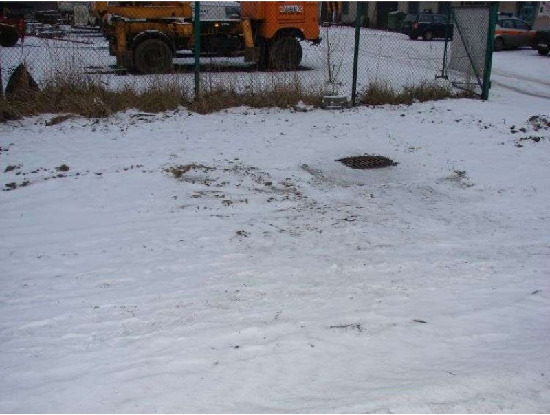 Zdjęcie w galerii na portalu naszwodzislaw.com: Kupa śmieci przy Bogumińskiej wiadomości z regionu