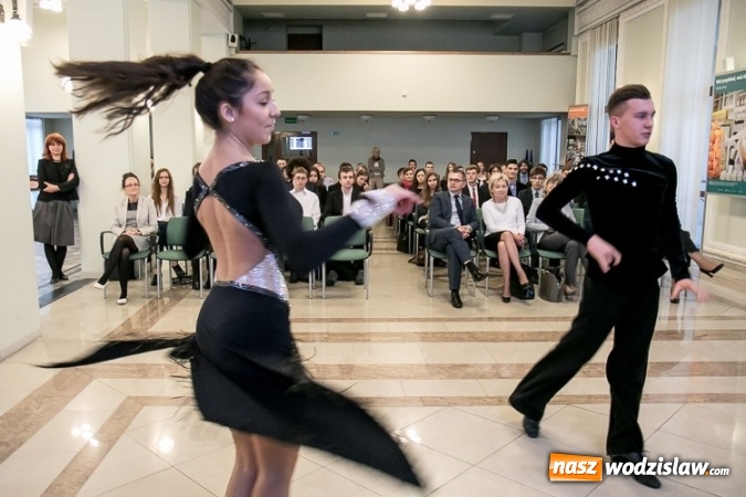 Zdjęcie w galerii na portalu naszwodzislaw.com: Przyznano pieniądze dla najzdolniejszych  wiadomości z regionu