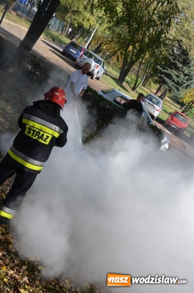 Zdjęcie w galerii na portalu naszwodzislaw.com: Ewakuowano dzisiaj pacjentów z wodzisławskiego szpitala  wiadomości z regionu