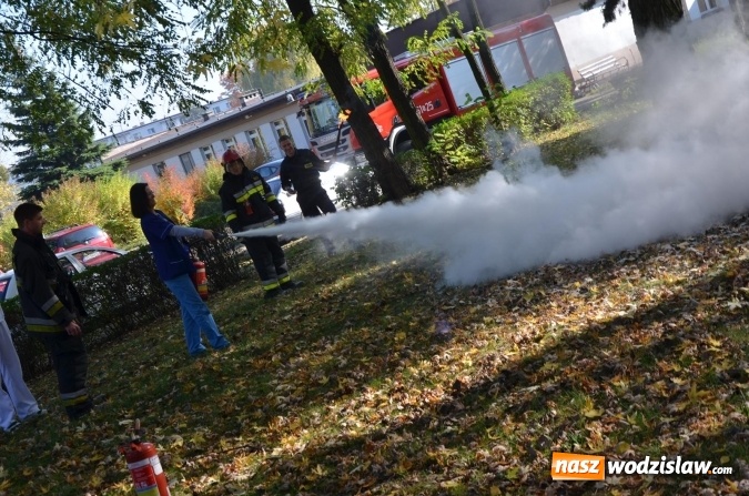 Zdjęcie w galerii na portalu naszwodzislaw.com: Ewakuowano dzisiaj pacjentów z wodzisławskiego szpitala  wiadomości z regionu