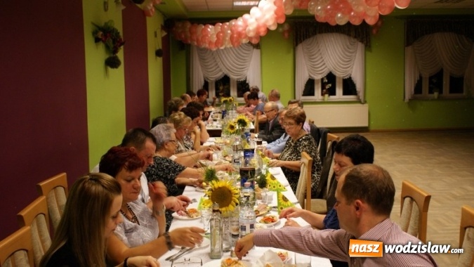 Zdjęcie w galerii na portalu naszwodzislaw.com: W sobotę emeryci z Połomi obchodzili swoje święto na balu seniora  wiadomości z regionu