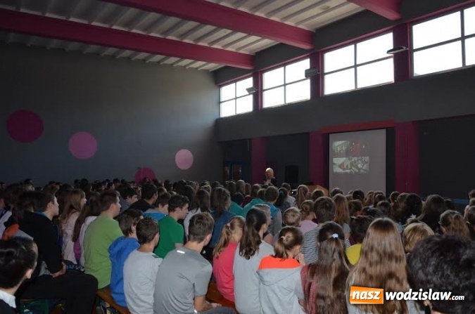 Zdjęcie w galerii na portalu naszwodzislaw.com: Anna Maria Wesołowska odwiedziła G2 wiadomości z regionu