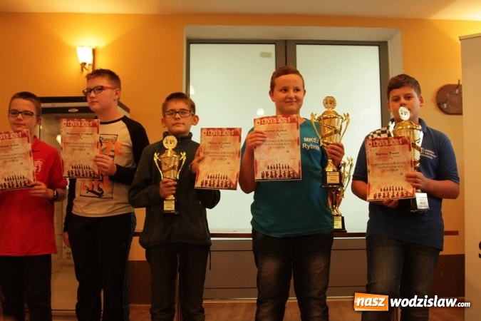 Zdjęcie w galerii na portalu naszwodzislaw.com: Bartosz Panek i Adam Radecki bezkonkurencyjni na Międzywojewódzkich Mistrzostwach Juniorów w Szachach  wiadomości z regionu