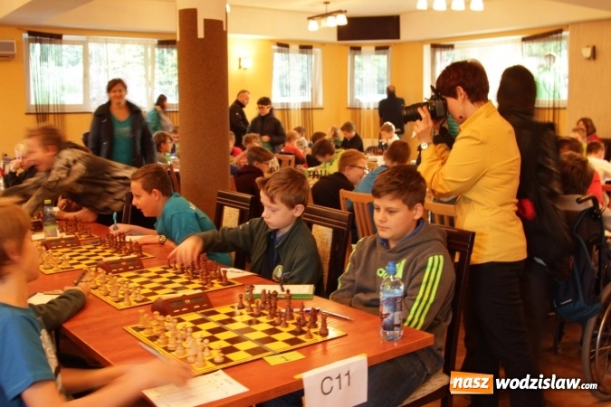 Zdjęcie w galerii na portalu naszwodzislaw.com: Bartosz Panek i Adam Radecki bezkonkurencyjni na Międzywojewódzkich Mistrzostwach Juniorów w Szachach  wiadomości z regionu