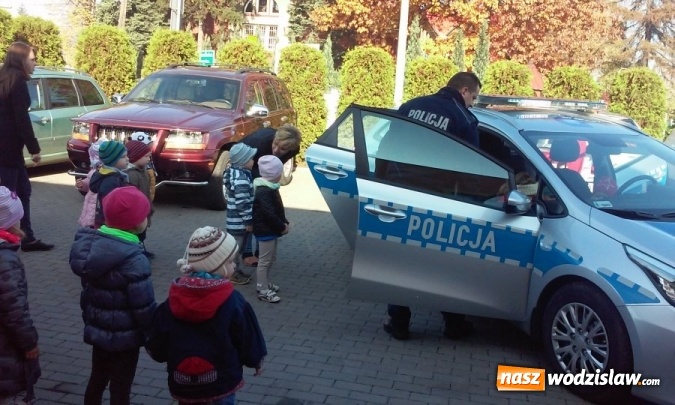 Zdjęcie w galerii na portalu naszwodzislaw.com: Policjanci z Wodzisławia kontynuują spotkania z przedszkolakami  wiadomości z regionu