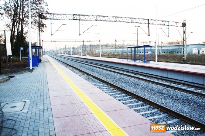 Zdjęcie w galerii na portalu naszwodzislaw.com: Do Wodzisławia Śląskiego ponownie zawitał ruch kolejowy... wiadomości z regionu