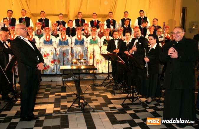 Zdjęcie w galerii na portalu naszwodzislaw.com: Zesp&oacute;ł Pieśni i Tańca 