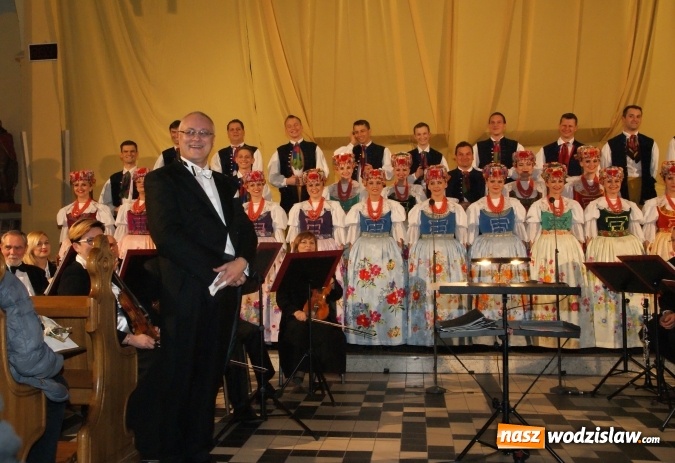 Zdjęcie w galerii na portalu naszwodzislaw.com: Zesp&oacute;ł Pieśni i Tańca 