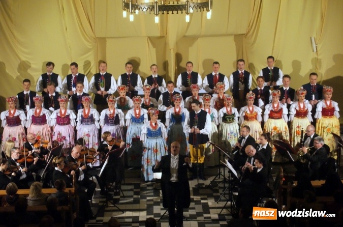 Zdjęcie w galerii na portalu naszwodzislaw.com: Zesp&oacute;ł Pieśni i Tańca 