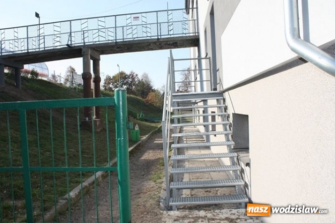 Zdjęcie w galerii na portalu naszwodzislaw.com: Budynek LKS Naprzód Zawada doczekał się termomodernizacji wiadomości z regionu