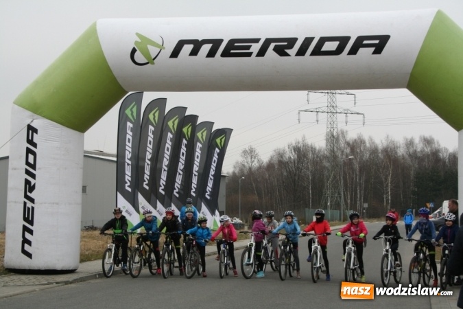 Zdjęcie w galerii na portalu naszwodzislaw.com: Sezon sukcesów Cykloklasy Merida  wiadomości z regionu
