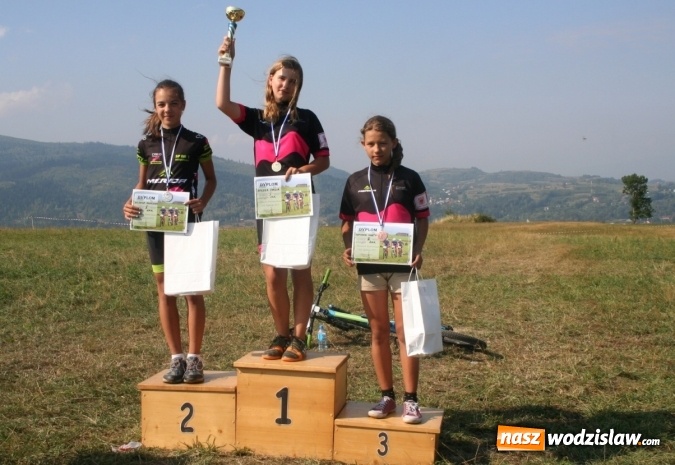 Zdjęcie w galerii na portalu naszwodzislaw.com: Sezon sukcesów Cykloklasy Merida  wiadomości z regionu