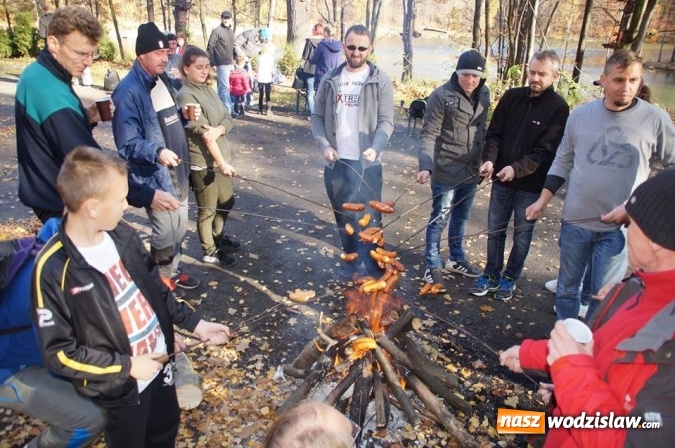 Zdjęcie w galerii na portalu naszwodzislaw.com: Morsowanie na Balatonie oficjalne rozpoczęte  wiadomości z regionu