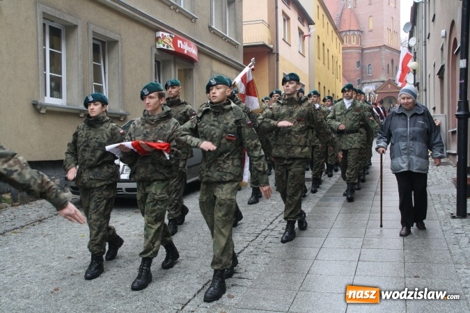 Zdjęcie w galerii na portalu naszwodzislaw.com: Wodzisław obchodzi Święto Niepodległości wiadomości z regionu