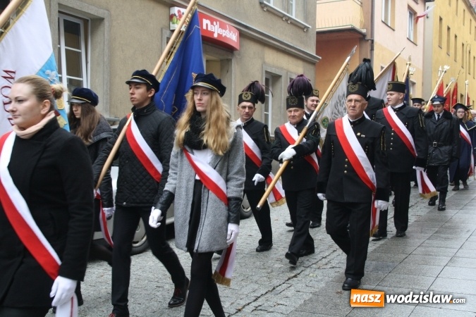 Zdjęcie w galerii na portalu naszwodzislaw.com: Wodzisław obchodzi Święto Niepodległości wiadomości z regionu