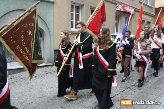 Zdjęcie w galerii na portalu naszwodzislaw.com: Wodzisław obchodzi Święto Niepodległości wiadomości z regionu
