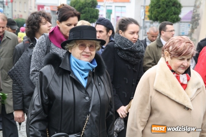 Zdjęcie w galerii na portalu naszwodzislaw.com: Wodzisław obchodzi Święto Niepodległości wiadomości z regionu