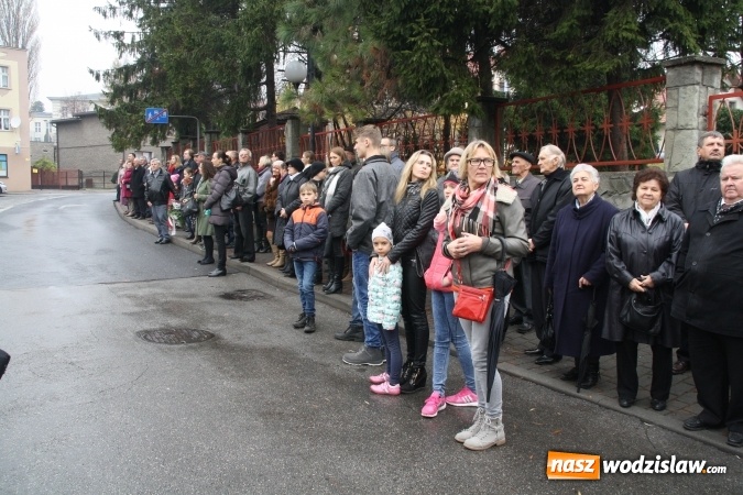 Zdjęcie w galerii na portalu naszwodzislaw.com: Wodzisław obchodzi Święto Niepodległości wiadomości z regionu
