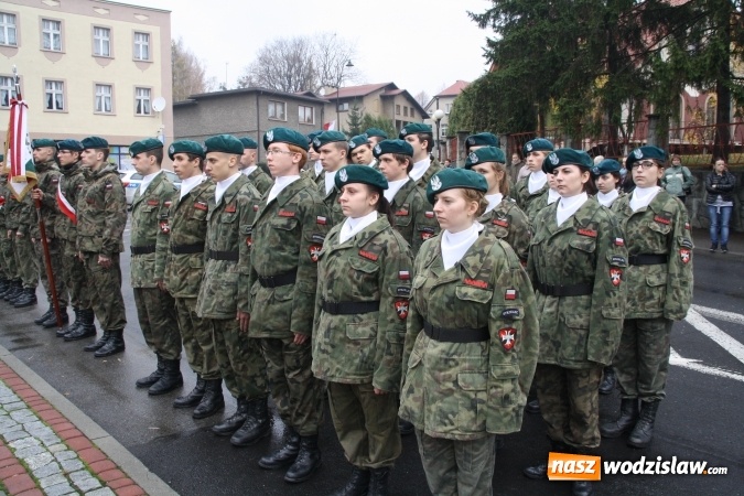 Zdjęcie w galerii na portalu naszwodzislaw.com: Wodzisław obchodzi Święto Niepodległości wiadomości z regionu