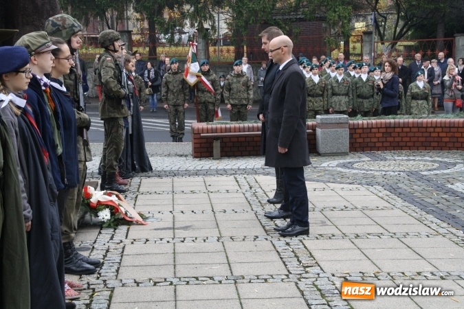 Zdjęcie w galerii na portalu naszwodzislaw.com: Wodzisław obchodzi Święto Niepodległości wiadomości z regionu