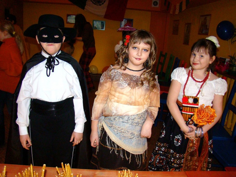 Zdjęcie w galerii na portalu naszwodzislaw.com: Bal Meksykanów w La Haciendzie wiadomości z regionu