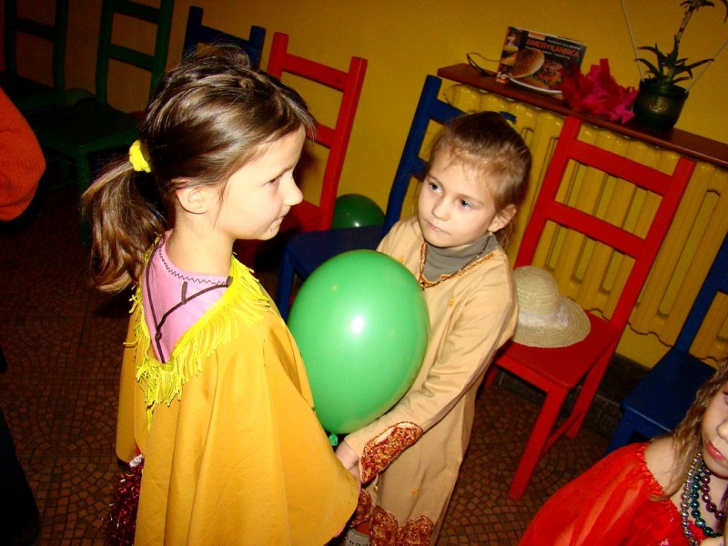 Zdjęcie w galerii na portalu naszwodzislaw.com: Bal Meksykanów w La Haciendzie wiadomości z regionu