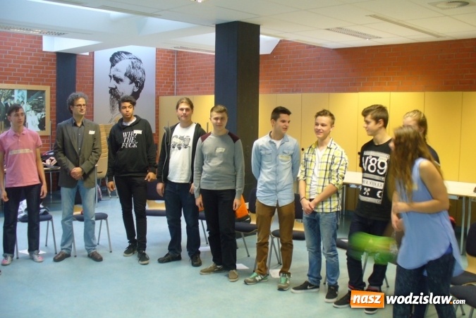 Zdjęcie w galerii na portalu naszwodzislaw.com: Wizyta uczniów Zespołu Szkół Technicznych w Wodzisławiu Śl. w niemieckiej szkole Wilhelm-Maybach Schule w Heilbronn  wiadomości z regionu