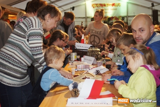 Zdjęcie w galerii na portalu naszwodzislaw.com: Mszańskie Smaki Jesieni - zobaczcie, jak udała się impreza w parku  wiadomości z regionu