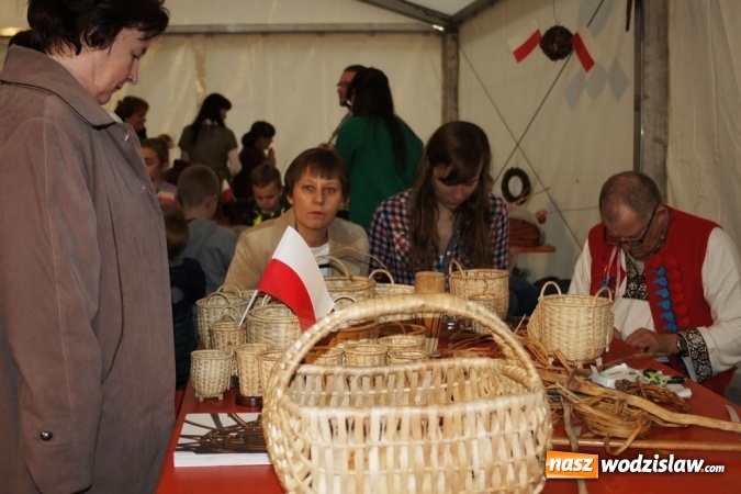 Zdjęcie w galerii na portalu naszwodzislaw.com: Mszańskie Smaki Jesieni - zobaczcie, jak udała się impreza w parku  wiadomości z regionu