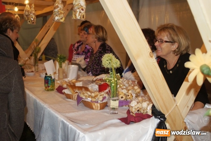 Zdjęcie w galerii na portalu naszwodzislaw.com: Mszańskie Smaki Jesieni - zobaczcie, jak udała się impreza w parku  wiadomości z regionu