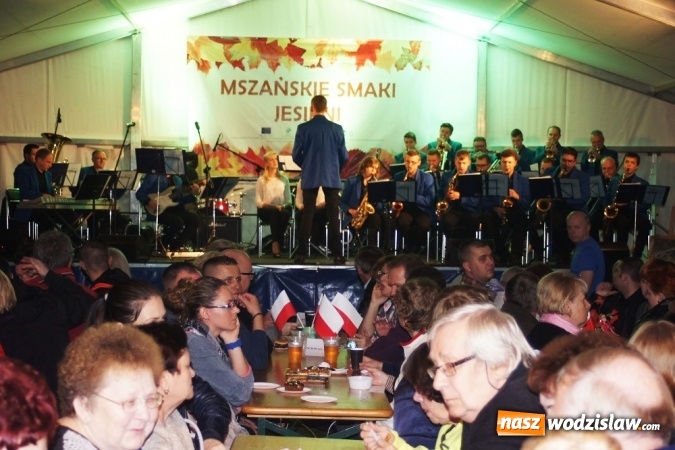 Zdjęcie w galerii na portalu naszwodzislaw.com: Mszańskie Smaki Jesieni - zobaczcie, jak udała się impreza w parku  wiadomości z regionu
