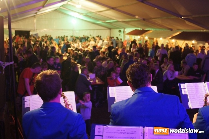 Zdjęcie w galerii na portalu naszwodzislaw.com: Mszańskie Smaki Jesieni - zobaczcie, jak udała się impreza w parku  wiadomości z regionu