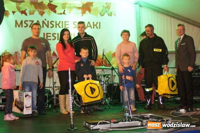 Zdjęcie w galerii na portalu naszwodzislaw.com: Mszańskie Smaki Jesieni - zobaczcie, jak udała się impreza w parku  wiadomości z regionu