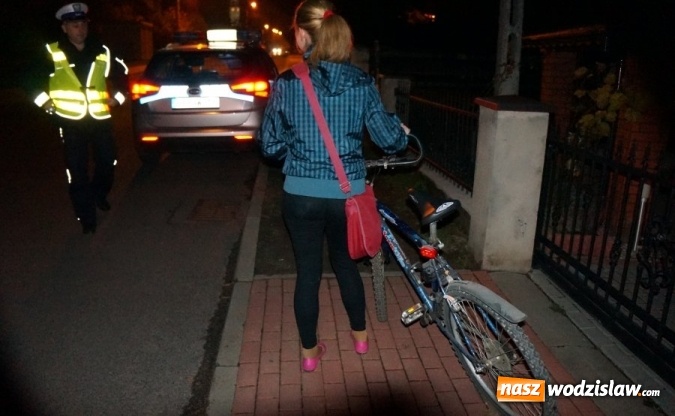 Zdjęcie w galerii na portalu naszwodzislaw.com: Odblaskowa akcja wodzisławskiej drogówki wiadomości z regionu