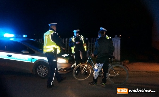 Zdjęcie w galerii na portalu naszwodzislaw.com: Odblaskowa akcja wodzisławskiej drogówki wiadomości z regionu
