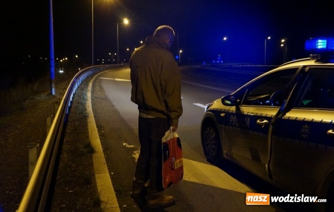 Zdjęcie w galerii na portalu naszwodzislaw.com: Odblaskowa akcja wodzisławskiej drogówki wiadomości z regionu