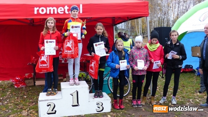 Zdjęcie w galerii na portalu naszwodzislaw.com: Pierwsza edycja CykloCross 2015 już za nami. Na starcie stanęło 81 zawodnik&oacute;w z całej Polski wiadomości z regionu